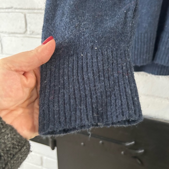 Turtleneck Sweater Size Medium Blue GAP - Picture 2 of 5